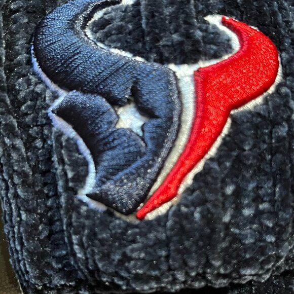 Houston Texans Women's NFL Brand Cuffed Soft Chenille Knit Beanie Cap Navy - Picture 2 of 9